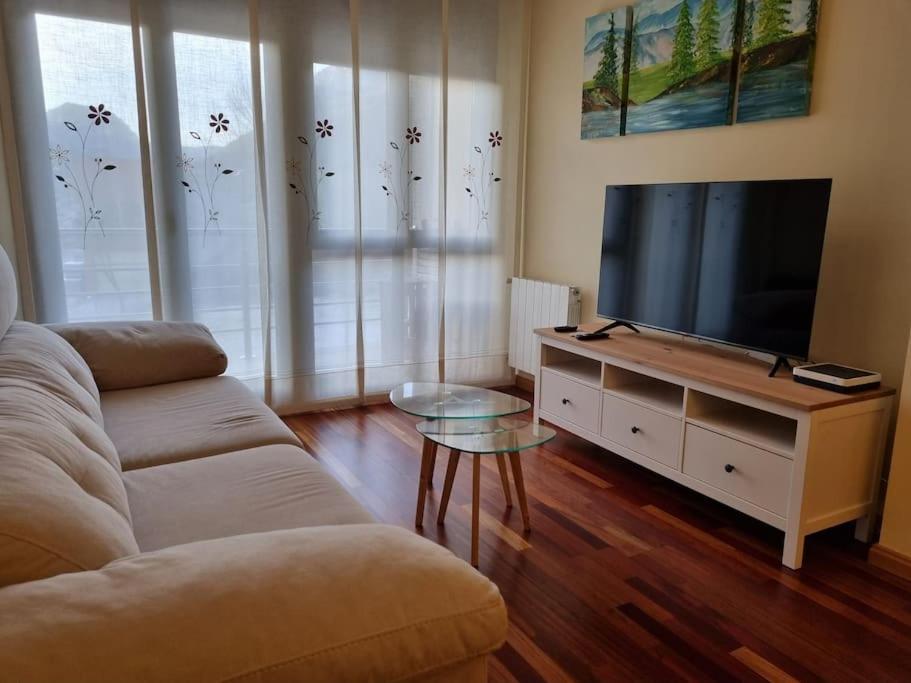 24A01 Apartamento Cabrales Lägenhet Arenas De Cabrales Exteriör bild